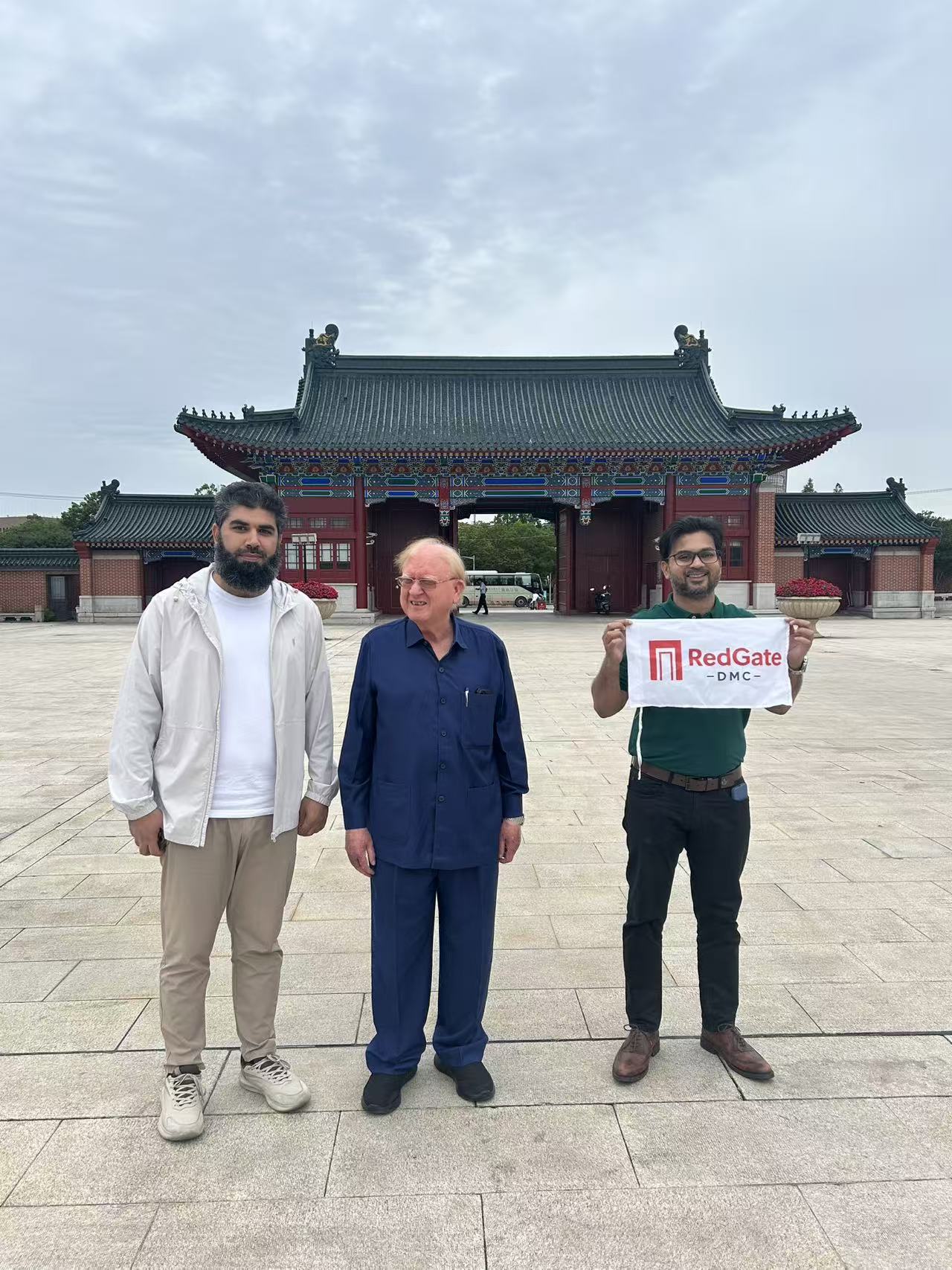 Creating a Seamless Multi-Generation China Journey for a Pakistani Family