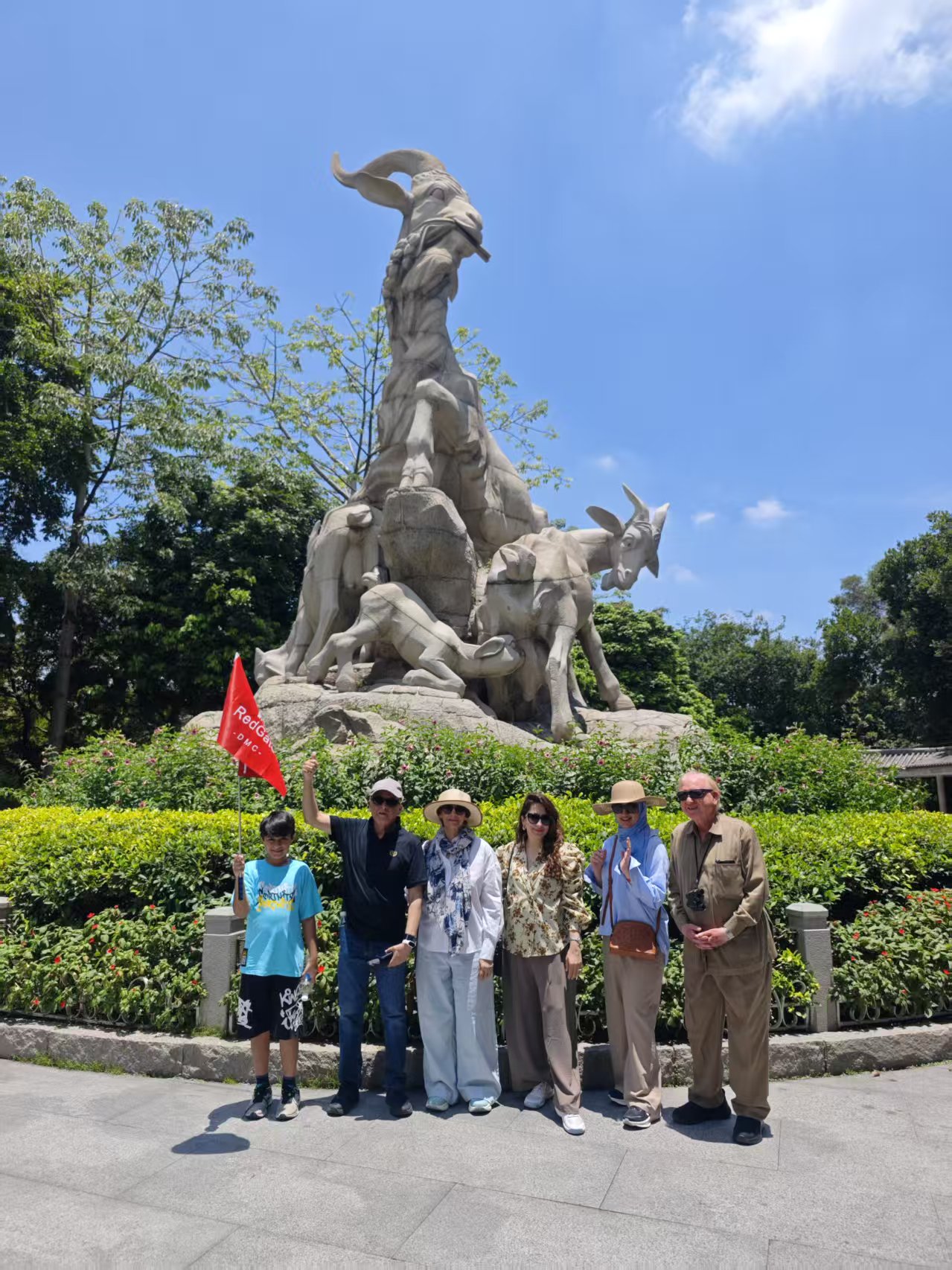 Creating a Seamless Multi-Generation China Journey for a Pakistani Family